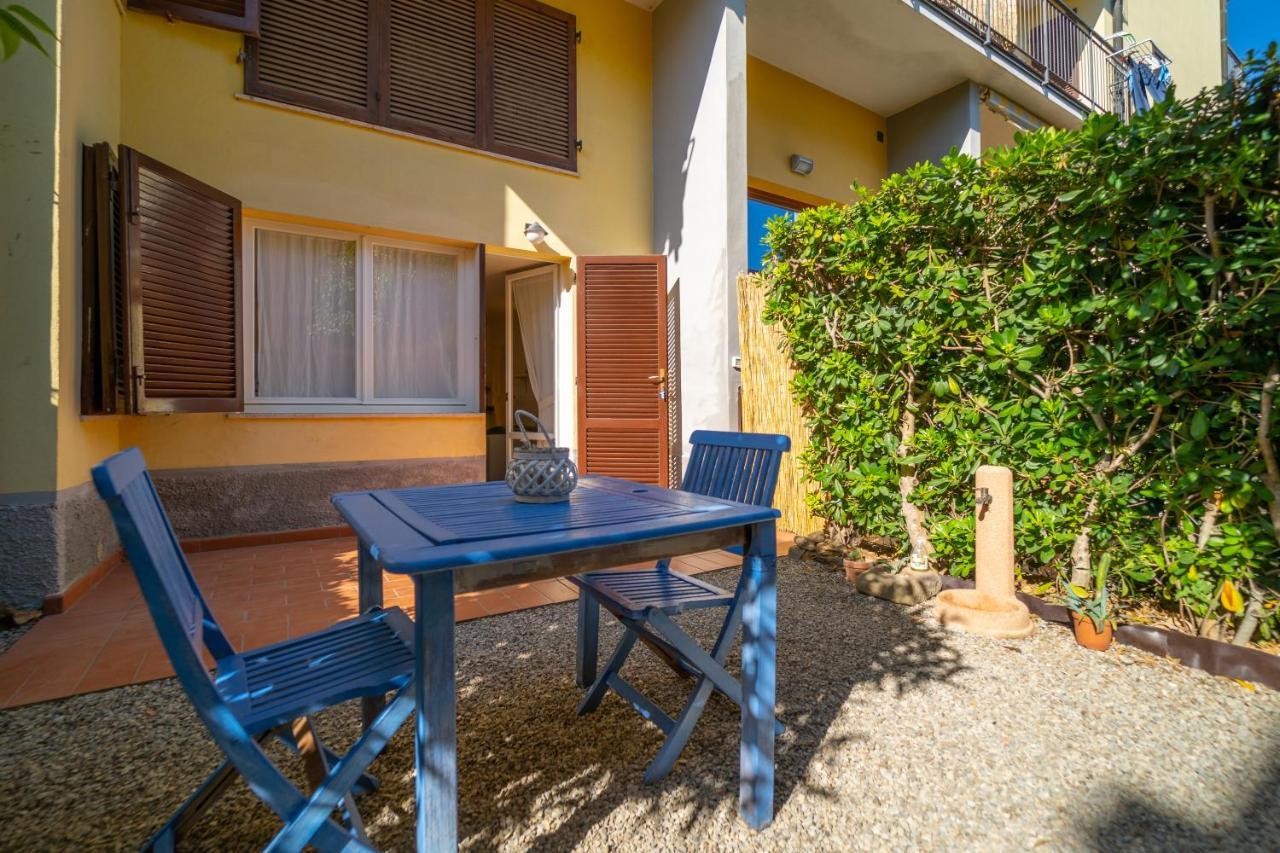 Monolocali Le Lecce Pool & Tennis Capoliveri  Dış mekan fotoğraf